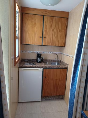 Estudio 1ª linea vista mar planta 10 3 PYR Fuengirola