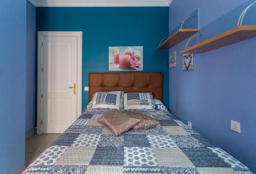 A bed or beds in a room at Piso de 2 habitaciones en Mesa y López