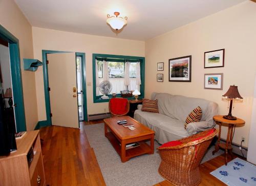 Garden Cottage – Photos 3