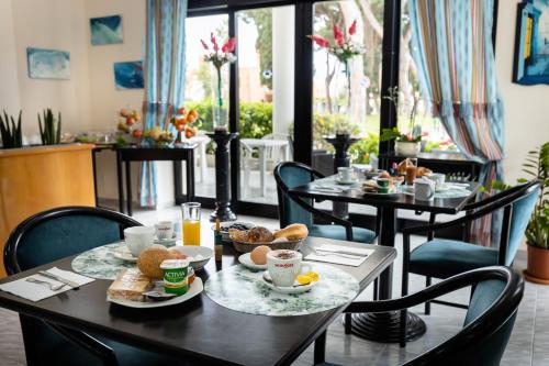 Φωτογραφία από το άλμπουμ του Hotel Il Gabbiano σε Sabaudia