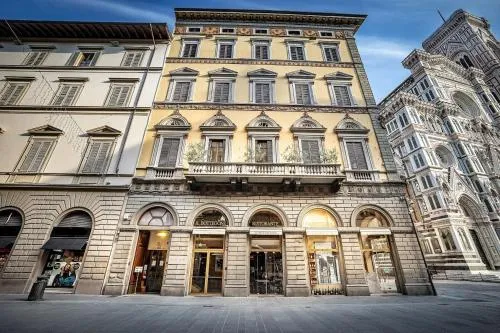 Palazzo Gamba Apartments al Duomo photo