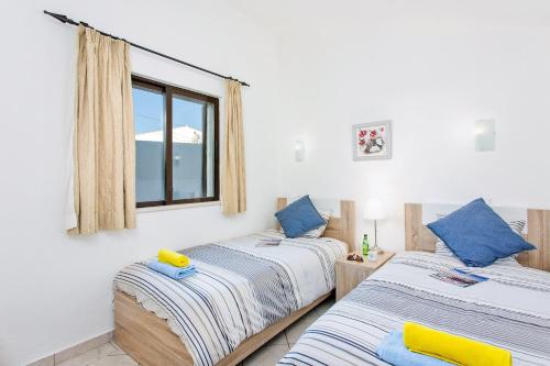 Villa Neptuno Sol by Villa Plus