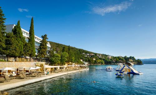 Hotel Ičići - by Liburnia Hotels & Villas — Beach