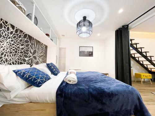 LA GRACIEUSE - MILORA INN - Central Paris