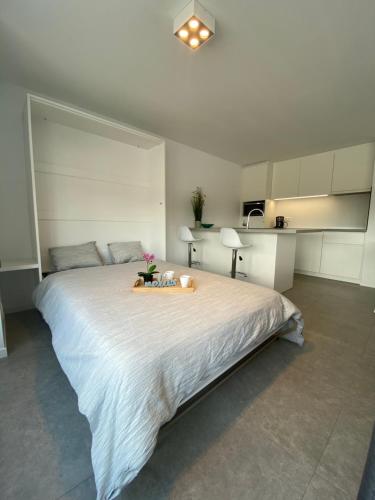 Gallery image of Residentie Duinenzucht - Appartement Laure I Studio Lynne in Bredene