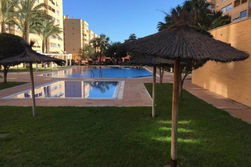 Beautiful apartment with swimming pool and beach