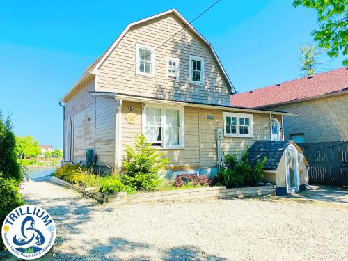 Riverbank House – Photos 2