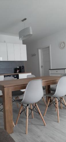 Kuchyň nebo kuchyňský kout v ubytování Apartament Thomas