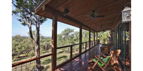 Luxury Cabins @Stony Ridge-Emerald