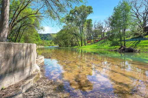 Pecan Creek Cottage