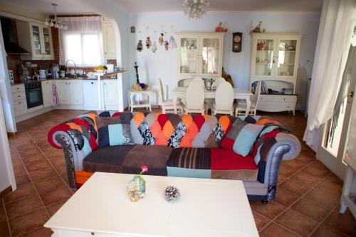 Kuchyň nebo kuchyňský kout v ubytování DAMA Villa con piscina privada