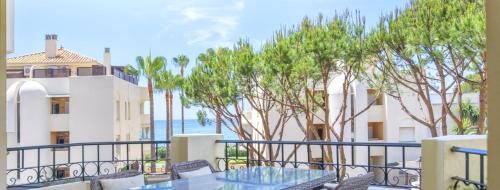 Elegant and bright apartment Elviria *beach *sea, Marbella ...