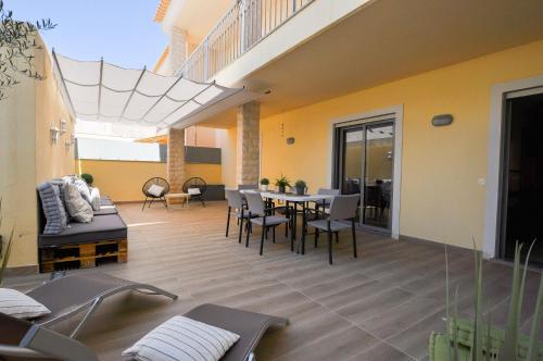 Branqueira Mar by OCvillas