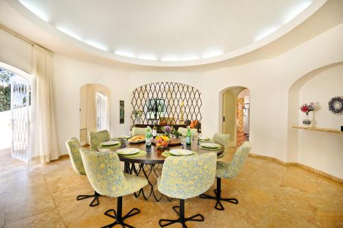 Villa Sounia by Villa Plus