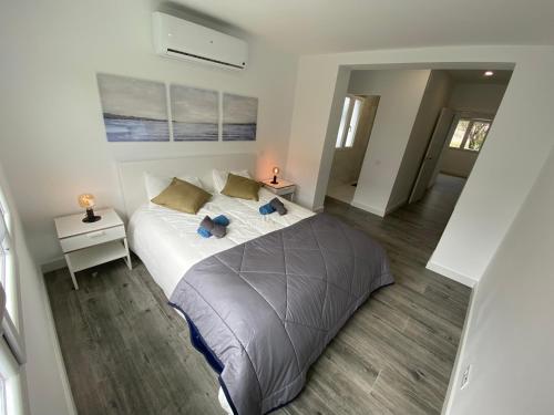 Ένα ή περισσότερα κρεβάτια σε δωμάτιο στο Design Club Santander