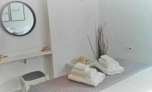 Sea Escape Boutique Apt-Near Agii Aposto li beach