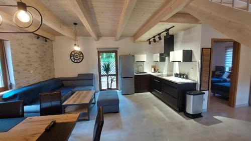 Dapur atau dapur kecil di Zielony Zakątek 2 Sosnówka