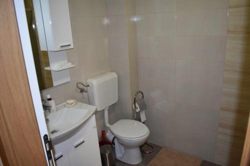 Bany a Apartman Lav