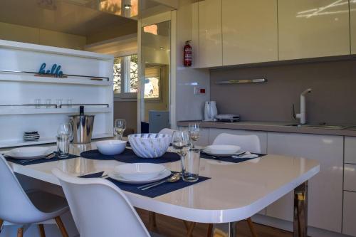 Gallery image of Glamping Tents and Mobile Homes Trasorka in Veli Lošinj