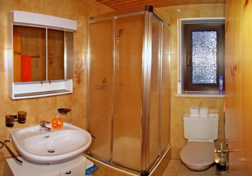 Ванная комната в Haus Arolle, Bettmeralp