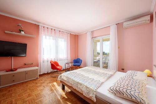 Apartments Gulic