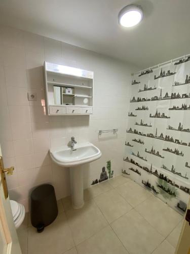 Nice rooms in a shared apartment in the centre of Corralejo Habitaciones en piso compartido