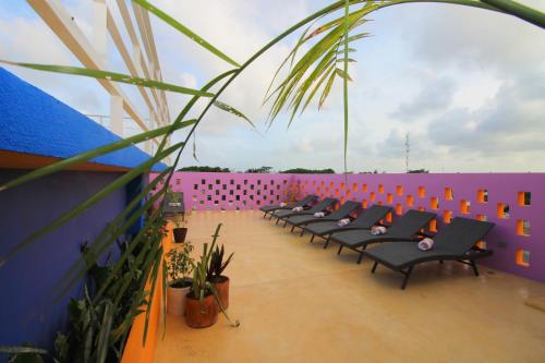 Un balcón o terraza de Hotel Arcoiris Tulum