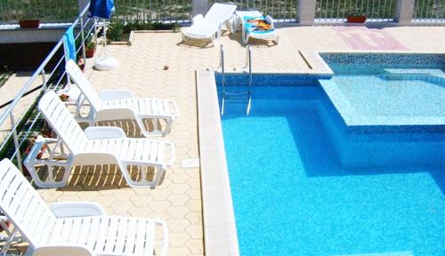 Bazén v ubytování Complex FREYA S - All Inclusive Light nebo v jeho okolí