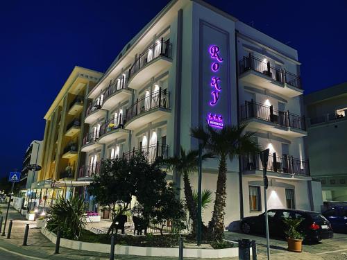 Das Gebäude in dem sich das Aparthotel befindet