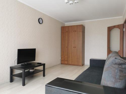 TV a/nebo společenská místnost v ubytování Kakadu apartments
