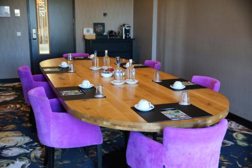 Εστιατόριο ή άλλο μέρος για φαγητό στο Van der Valk Hotel Rotterdam - Blijdorp