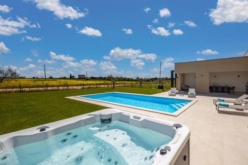 Villa Estate – Photos 5