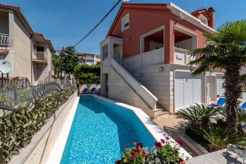 Fotografie z fotogalerie ubytování VILLA SARA-Trogir center-pool-parking v Trogiru