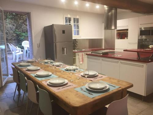 Dapur atau dapur kecil di les galets de l agly, 6 ch, 12 couchages Semaine ou WE famille amis copains