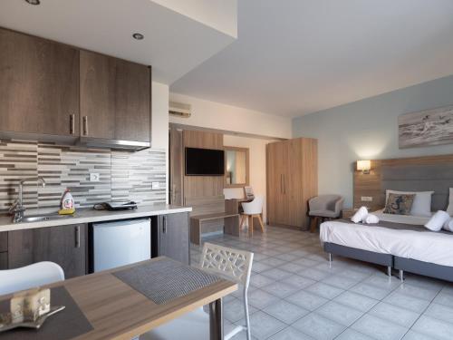Aristo Apts