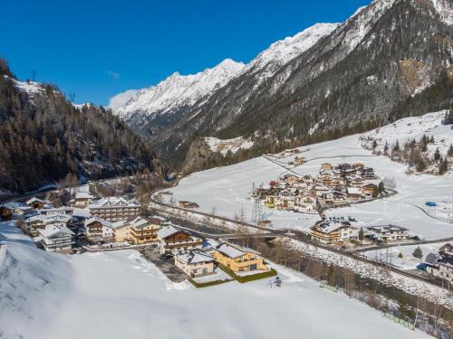 an aerial view of a ski resort in the snow at Appartement MonAlisa in Sölden