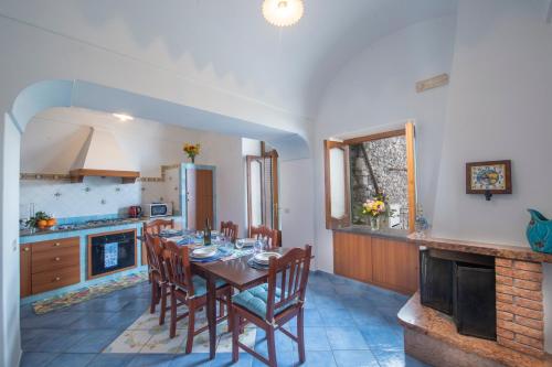 Dapur atau dapur kecil di Amalfi Hills