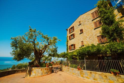 Gallery image of Residenza Golfo Degli Ulivi in Caprioli