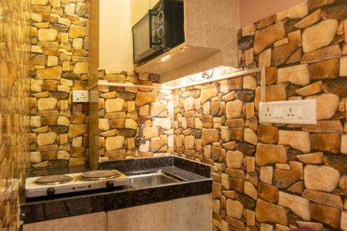 Kuchyň nebo kuchyňský kout v ubytování Onn Shelter Inn
