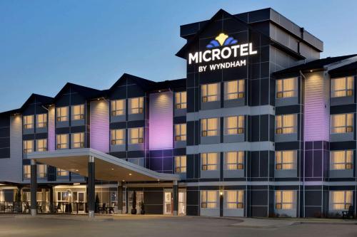 a rendering of the exterior of the hotel at Microtel Inn & Suites by Wyndham Estevan in Estevan