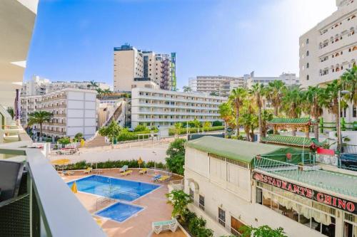 Luxury apt 1 MINUTE from the Beach of the Dunes