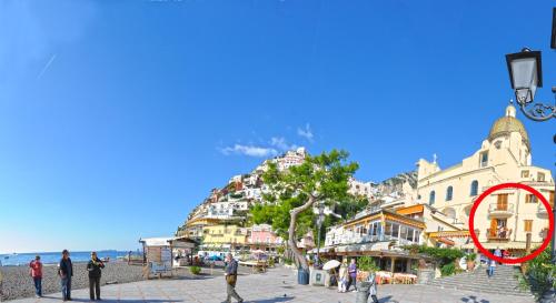 Imagen de la galería de Villa Costanzo beach front, en Positano