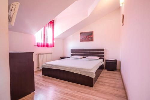 Luxury spacious apt near Znjan beach w sea view