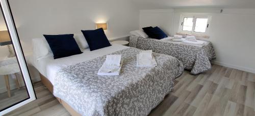 Nazaré Historic Beach House-1 minute to the beach