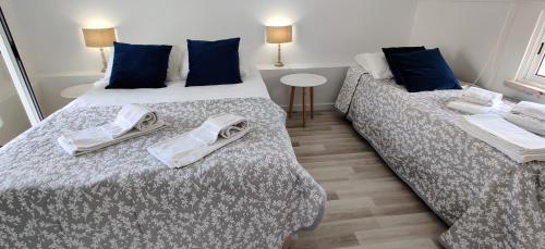 Nazaré Historic Beach House-1 minute to the beach
