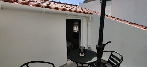 Nazaré Historic Beach House-1 minute to the beach