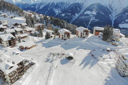 an aerial view of a ski resort in the snow at Casa Andrea 217 in Riederalp