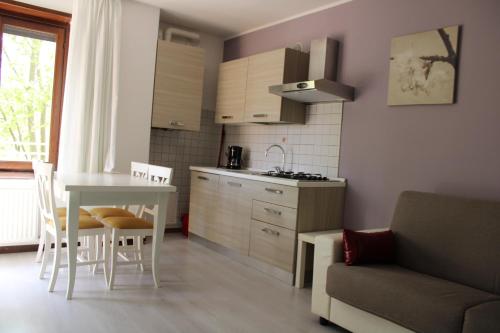 Dapur atau dapur kecil di Residence Royal House