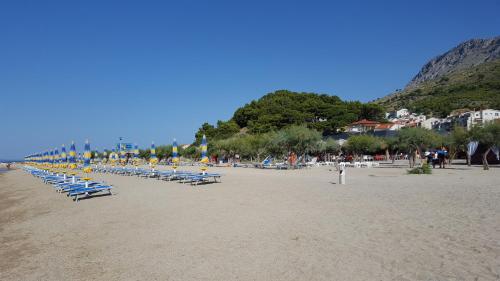 Apartments Galic Omis