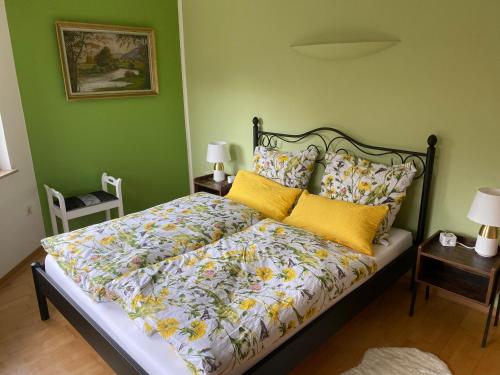Ένα ή περισσότερα κρεβάτια σε δωμάτιο στο Ferienhaus Mummelhaus